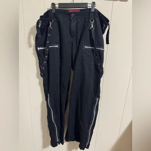 Tripp NYC Black suspender Cargo Pants with Silver Zippers hardware plus 22 2x - Picture 1 of 10